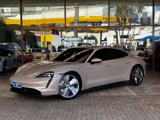 PORSCHE TAYCAN ELÉTRICO PORSCHE TAYCAN ELÉTRICO